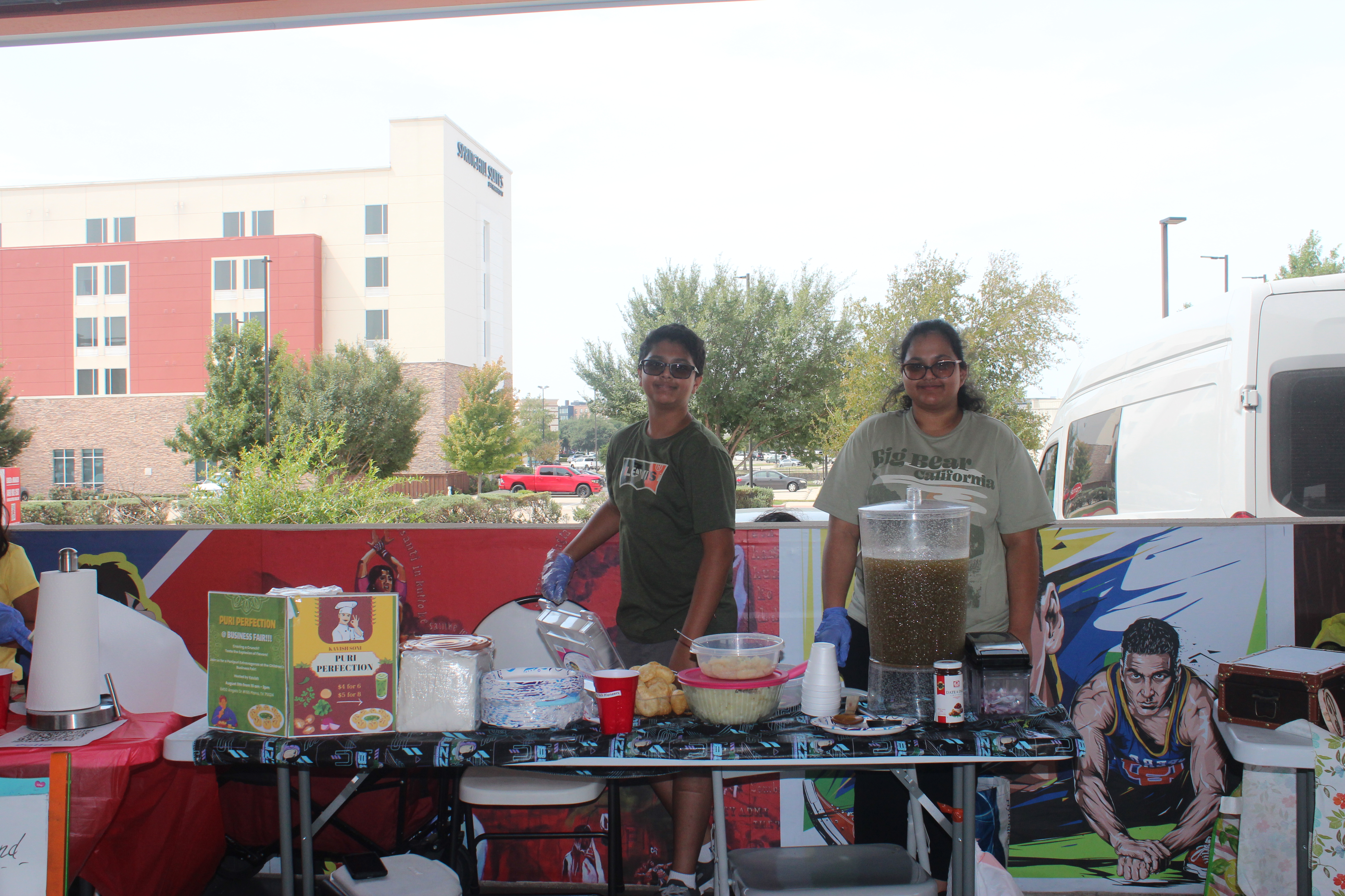 Plano Youth Entrepreneurial Market event activity